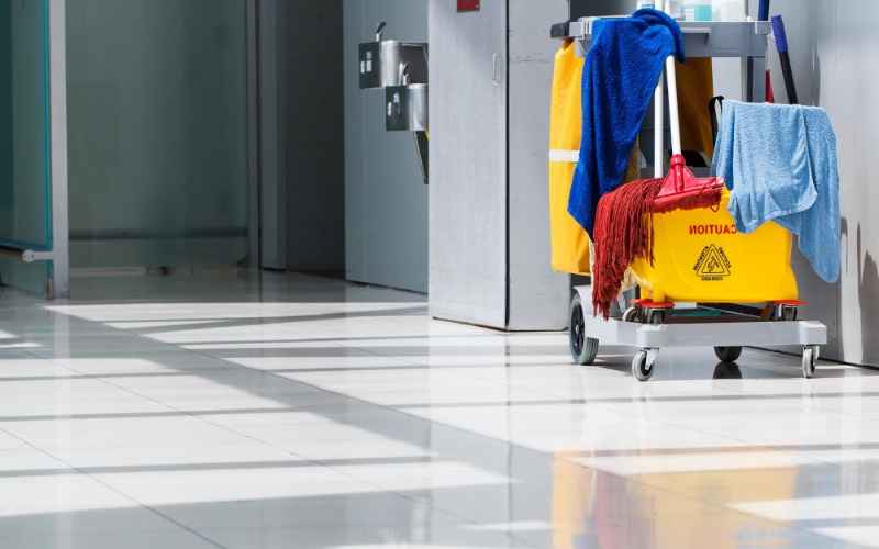 Vệ sinh công nghiệp giá rẻ có thực sự “rẻ”?