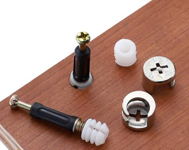 Lợi Ích Khi Sử Dụng Chốt Cửa Trong Các Công Trình Xây Dựng Và Nhà Ở 