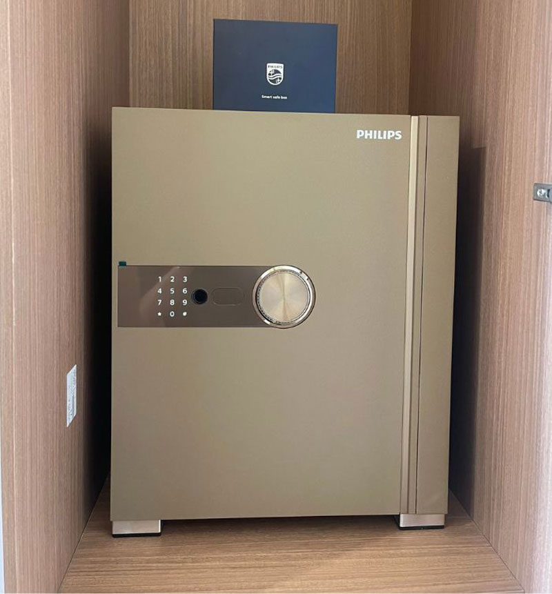 Két sắt Philips SBX202 nhỏ gọn, có thể lắp đặt âm tủ