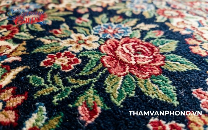 Chất liệu quyết định hơn 70% tuổi thọ của thảm cuộn hoa văn