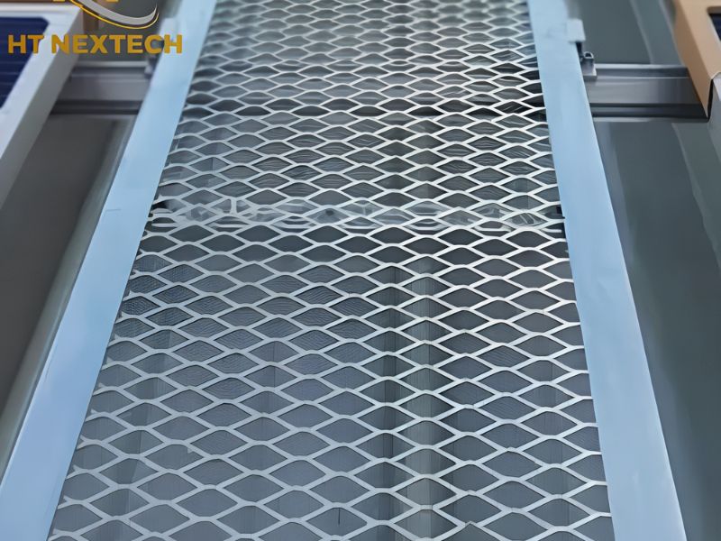 Sàn thao tác solar dạng lưới